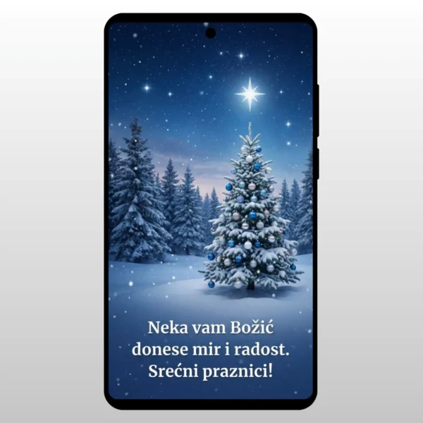 Okicena jelka napolju u snegu